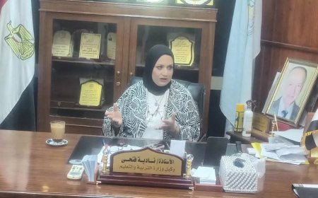 وكيل وزارة  تعليم مطروح  تجتمع مع رؤساء لجان امتحانات الدور الثاني للشهادة الإعدادية