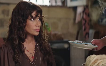 صبا مبارك تواجه نسيان كريم فهمي لها في “220 يوم”