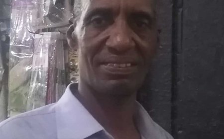 عامل مزلقان ينقذ شابا من الموت تحت عجلات القطار في بني سويف (فيديو)