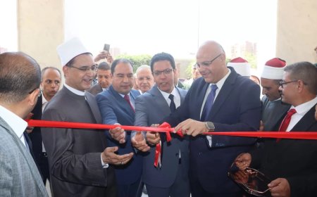 محافظ القليوبية والسفير رضا الطايفي يفتتحان مكتبة مصر العامة..في احتفالات القليوبية بعيدها القومي