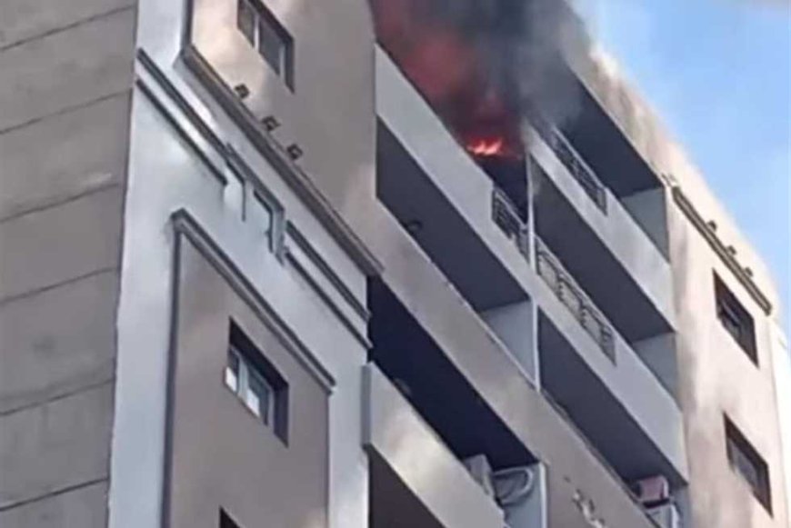 حريق يلتهم شقة سكنية بعقار في فلمنج شرق الإسكندرية (صور)
