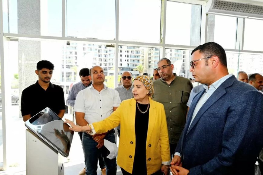 وزير الإسكان يشهد بدء التشغيل التجريبي لمركز خدمات هيئة المجتمعات العمرانية الجديدة بمدينة العلمين الجديدة