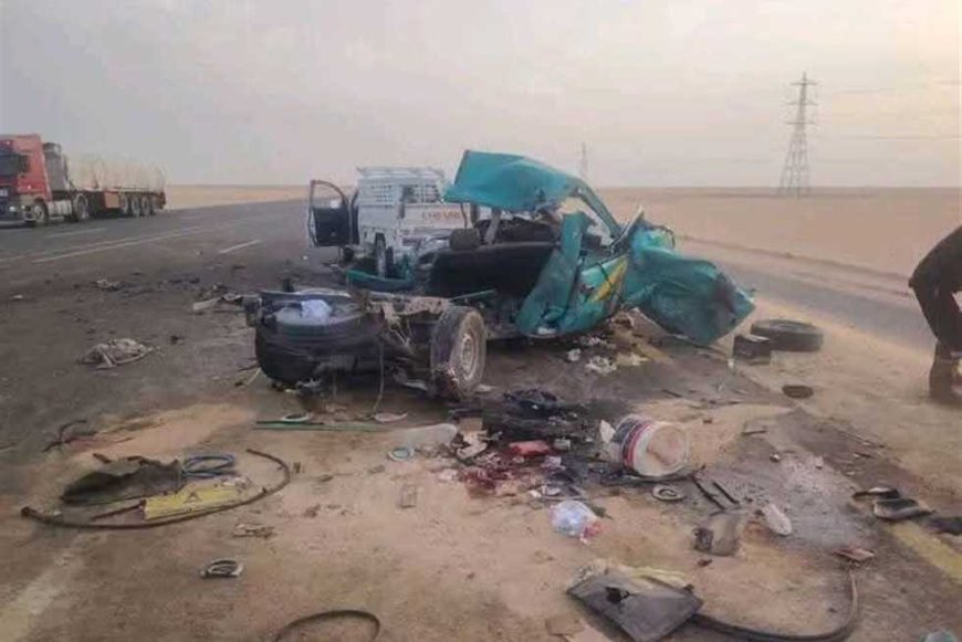 بالأسماء.. مصرع شخصين وإصابة 30 آخرين في اصطدام أتوبيس بجرار زراعي بأسيوط