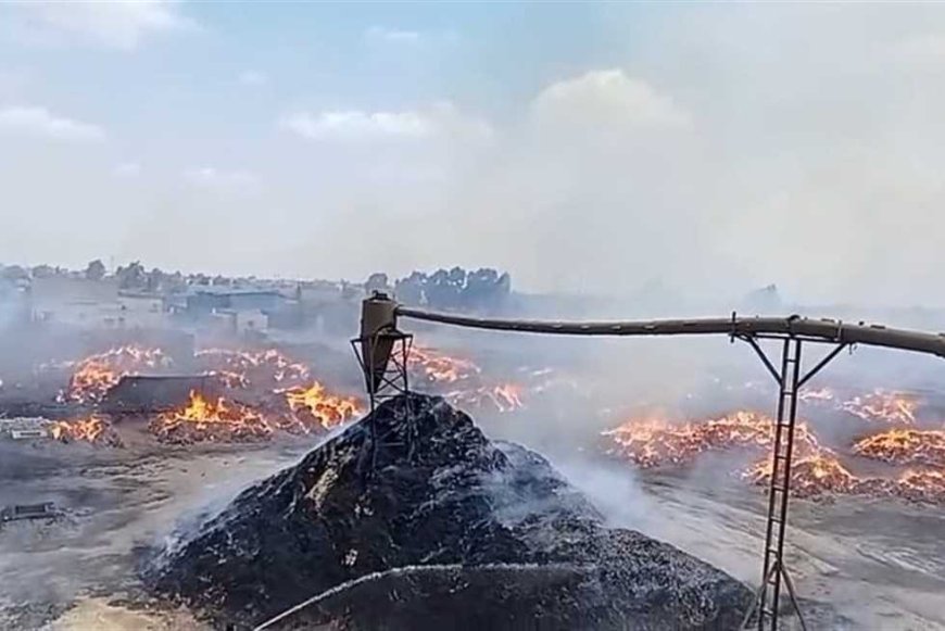 الصور الأولى لحريق مصنع كتان «شبرا ملس» بالغربية.. جهود متواصلة للسيطرة على النيران