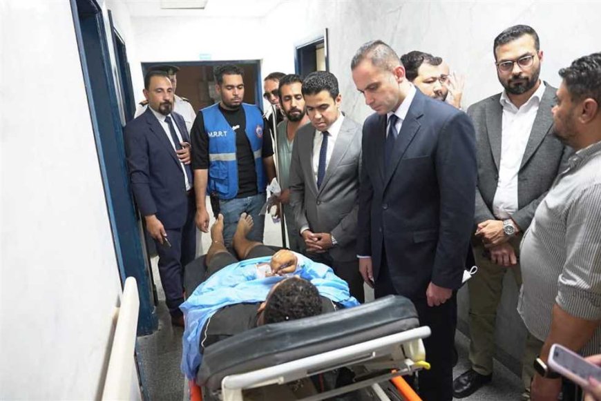 نائب وزير الصحة ونائب محافظ مطروح يطمئنان على حالة مصابي حادث الضبعة