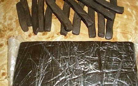 القبض على عاطل بتهمة الإتجار بالحشيش في كفر الشيخ