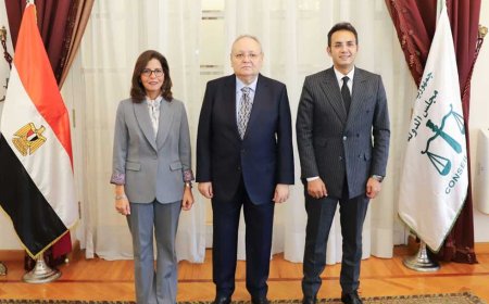 مدير الأكاديمية الوطنية للتدريب تهنئ رئيس مجلس الدولة بمنصبه