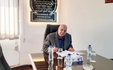 ضم 340  بازارا  جديدا  للقطاع السياحى ..فى 8 شهور..  غنيم: مستمرون فى دعم جهود الدولة..  لتقنين أوضاع المنشآت غير المرخصة