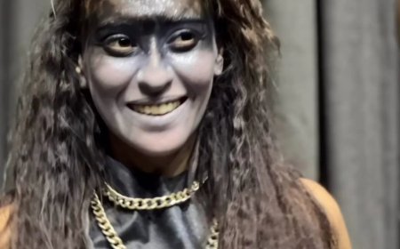 ياسمين سمير نجمة فرسان الشرق تنال شهادة تقدير فى مهرجان المسرح التجريبى