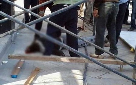 سقطت بهم سقالة.. إصابة 3 عمال أثناء أعمال ترميم مسجد في أسوان