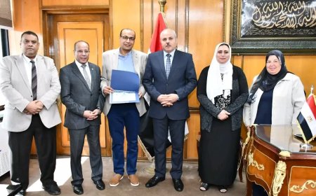 جامعة القناة تكرم الفائزين بجائزة الأداء المتميز لشهر أغسطس