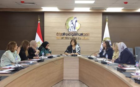 لتعزيز الروابط الأسرية  القومي للمرأة يناقش إطلاق حملة يوم بلا شاشات