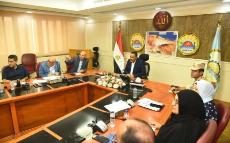 شعيب يترأس لجنة الإدارة المتكاملة للمناطق الساحلية بمطروح