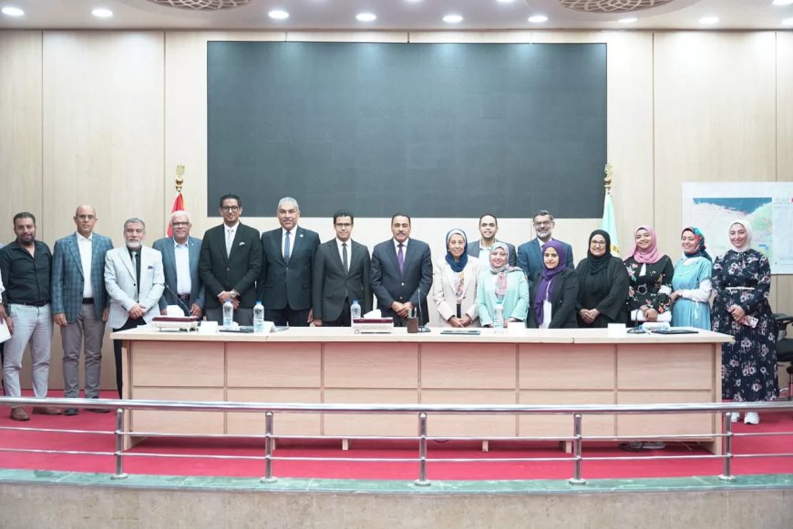 وزارة الإسكان تعتمد  المخطط الاستراتيجي لعدد (٢١) قرية من قري مطروح
