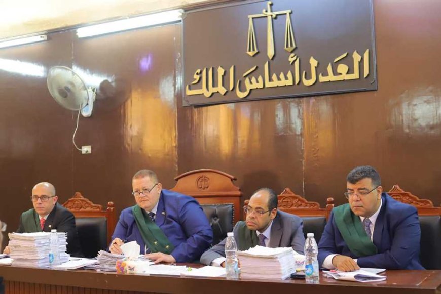 لتهديدها بنشر صورها.. السجن المشدد 3 سنوات لعامل بقنا