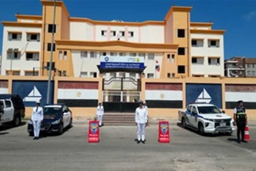 «الداخلية»: تواجد أمني مُكثف بمحيط المدارس والجامعات تزامنًا مع بدء العام الدراسي الجديد