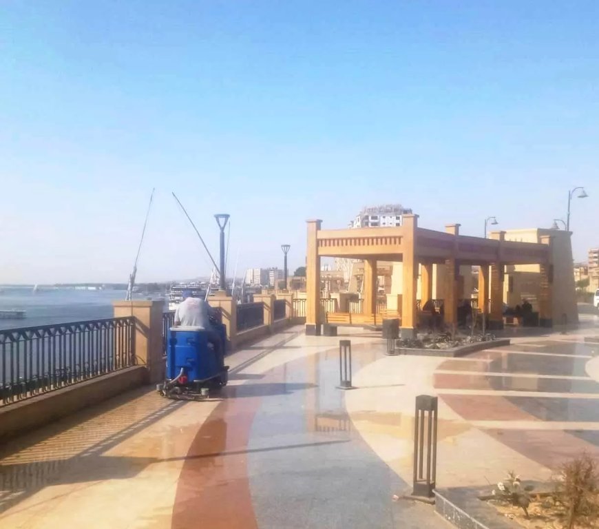 رؤساء المراكز والمدن باسوان يكثفون من جهودهم لتحويل بتنفيذ حملات رفع الإشغالات والمخلفات والتراكمات والنظافة