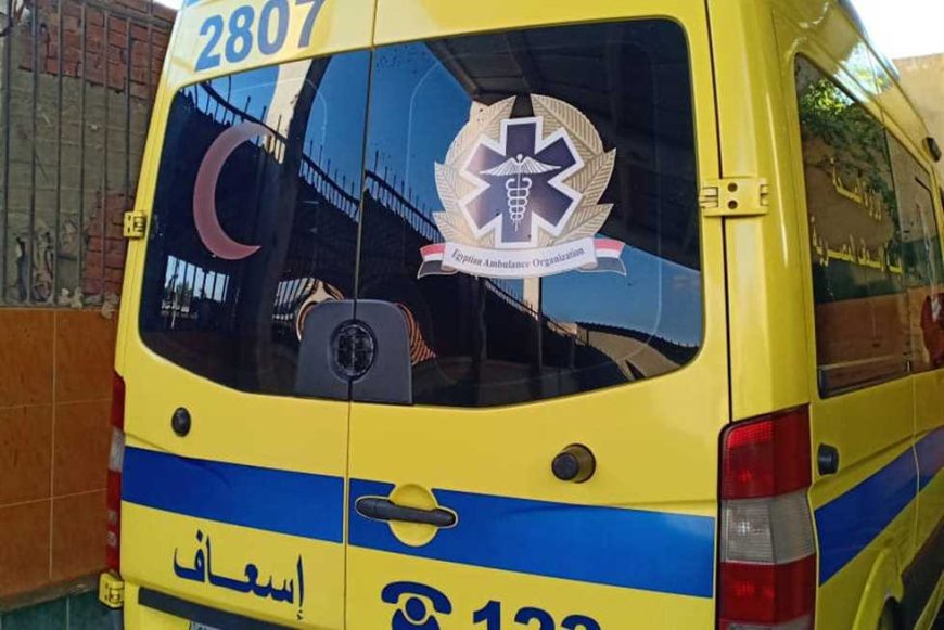 بالأسماء.. 27 مصابًا في حادث تصادم أتوبيس مع سيارة نقل بطريق «الزعفرانة - رأس غارب»