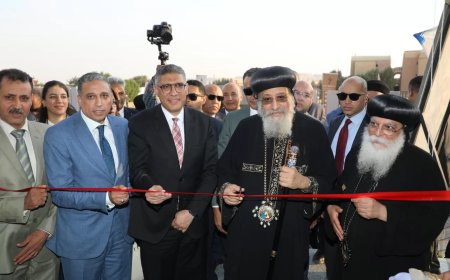 محافظ الجيزة والبابا تواضروس يفتتحان مشروعات خدمية واجتماعية بأكتوبر