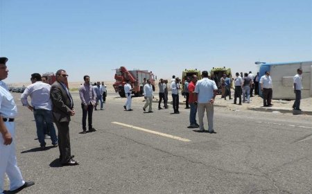 مصرع شخصين وإصابة 36 بينهم أجانب في تصادم أتوبيس سياحي وتريلا بالبحر الأحمر