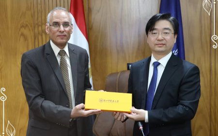 بروتوكول تعاون بين قومي البحوث وأكاديمية جينهوا بجامعة تشجيانغ الطبية الصينية