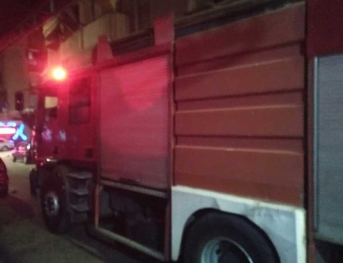 إخماد حريق محل خردة في «تعاونيات زهور بورسعيد» دون إصابات