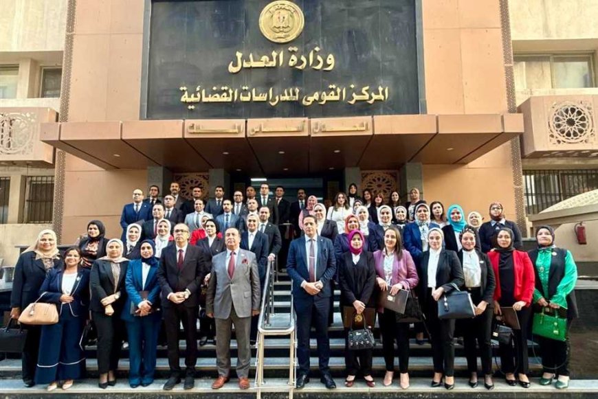 النيابة الإدارية تختتم برنامجًا تدريبيًا حول مكافحة الكسب غير المشروع وغسل الأموال