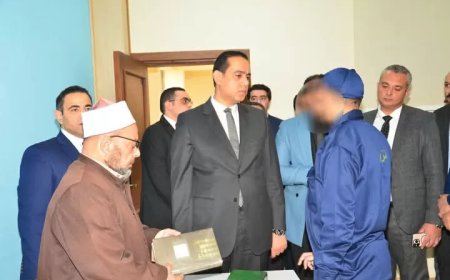 النيابة العامة تفتش مركز إصلاح وتأهيل 15 مايو (1,3,4,6)