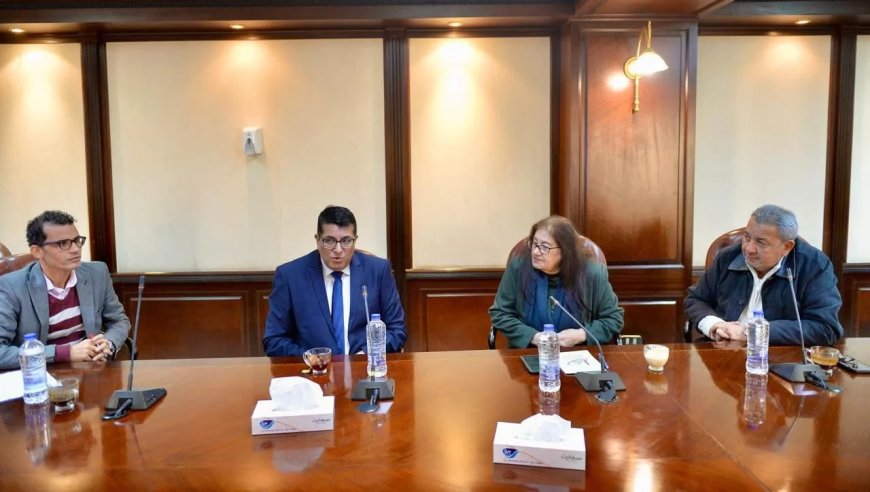 لجنة الدراما بالأعلى للإعلام تناقش أزمة الكتاب مع  السيناريست أيمن سلامة