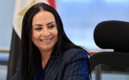 دكتورة مايا مرسي: من دائرة الثقة إلى دائرة الخطر 