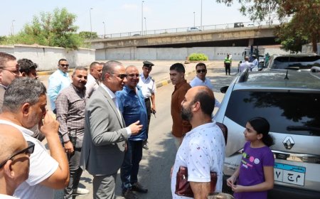 محافظ الجيزة يتفقد شارع جمال الدين الأفغاني بإمبابة لدراسة إنشاء أسواق وأكشاك حضارية