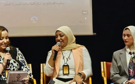 هدى مصطفى متحدثا بالجلسة النقاشية الثالثة حول " الابتكار وتعزيز الهوية الوطنية " بمؤتمر الهوية الوطنية